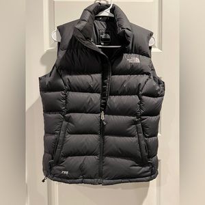 North Face puffer vest blk